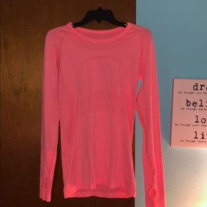 Lululemon swiftly tech long sleeve shirt